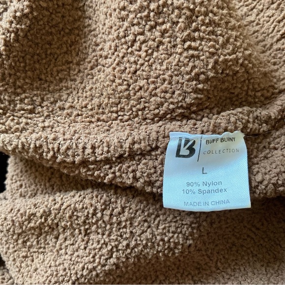 NWOT BUFFBUNNY LOOP YARN TANK TOP - Picture 4 of 4